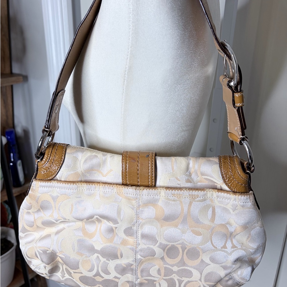 Vintage Coach Y2K Signature Soho Shoulder Handbag F15679 Khaki/Cream - Picture 6 of 12